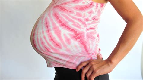 How to Create a Fake Pregnancy Belly: 3 Easy DIY Methods 